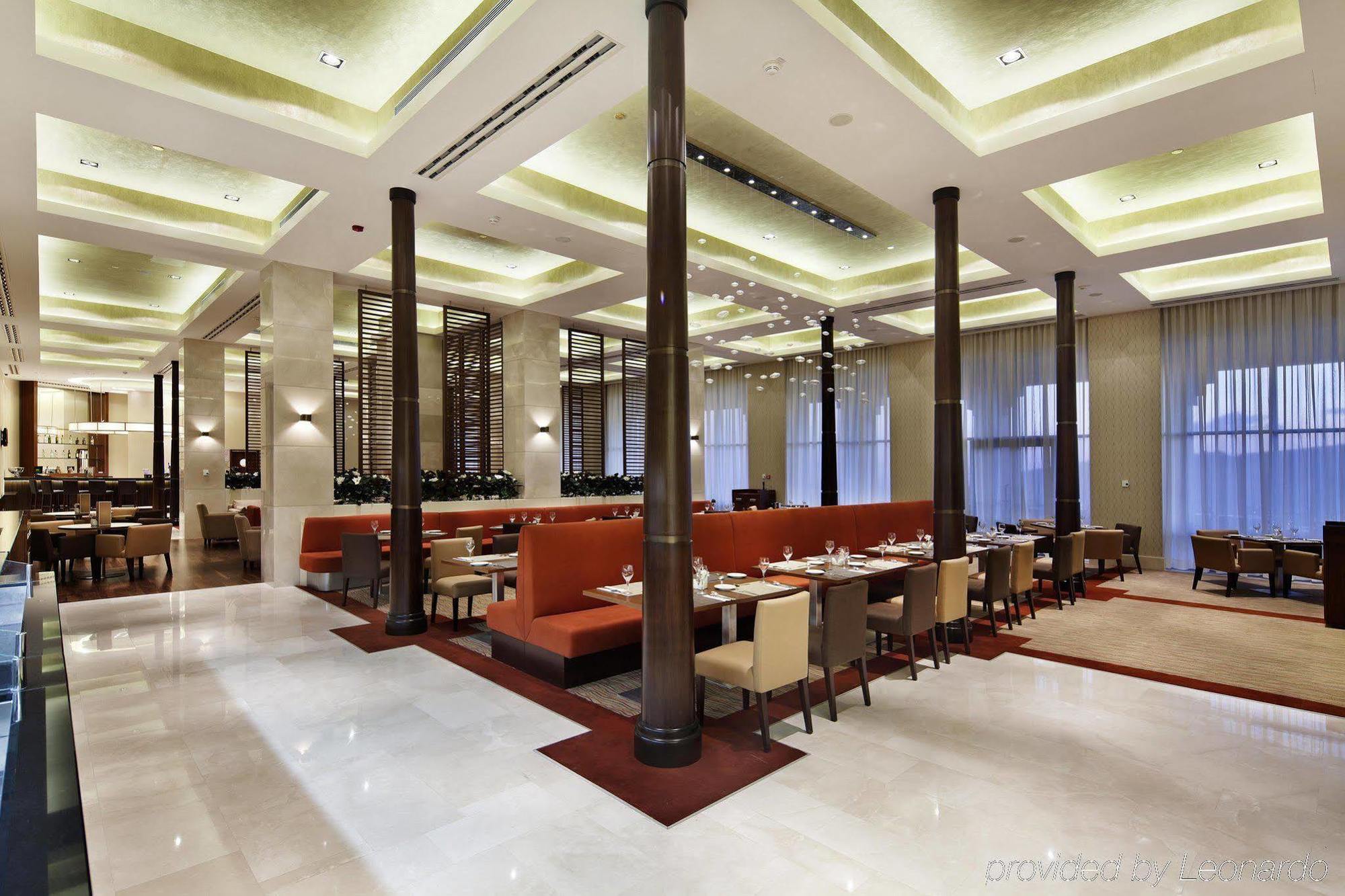 Hilton Garden Inn מרדין מסעדה תמונה